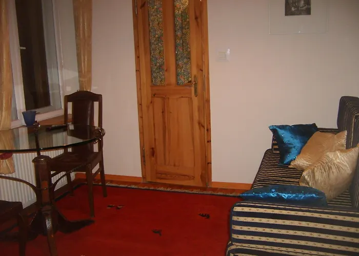 Kwatera prywatna Contra